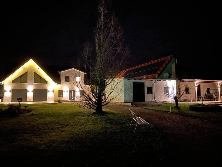 schicke Wohnung im Grünen Dreiheide Exterior foto